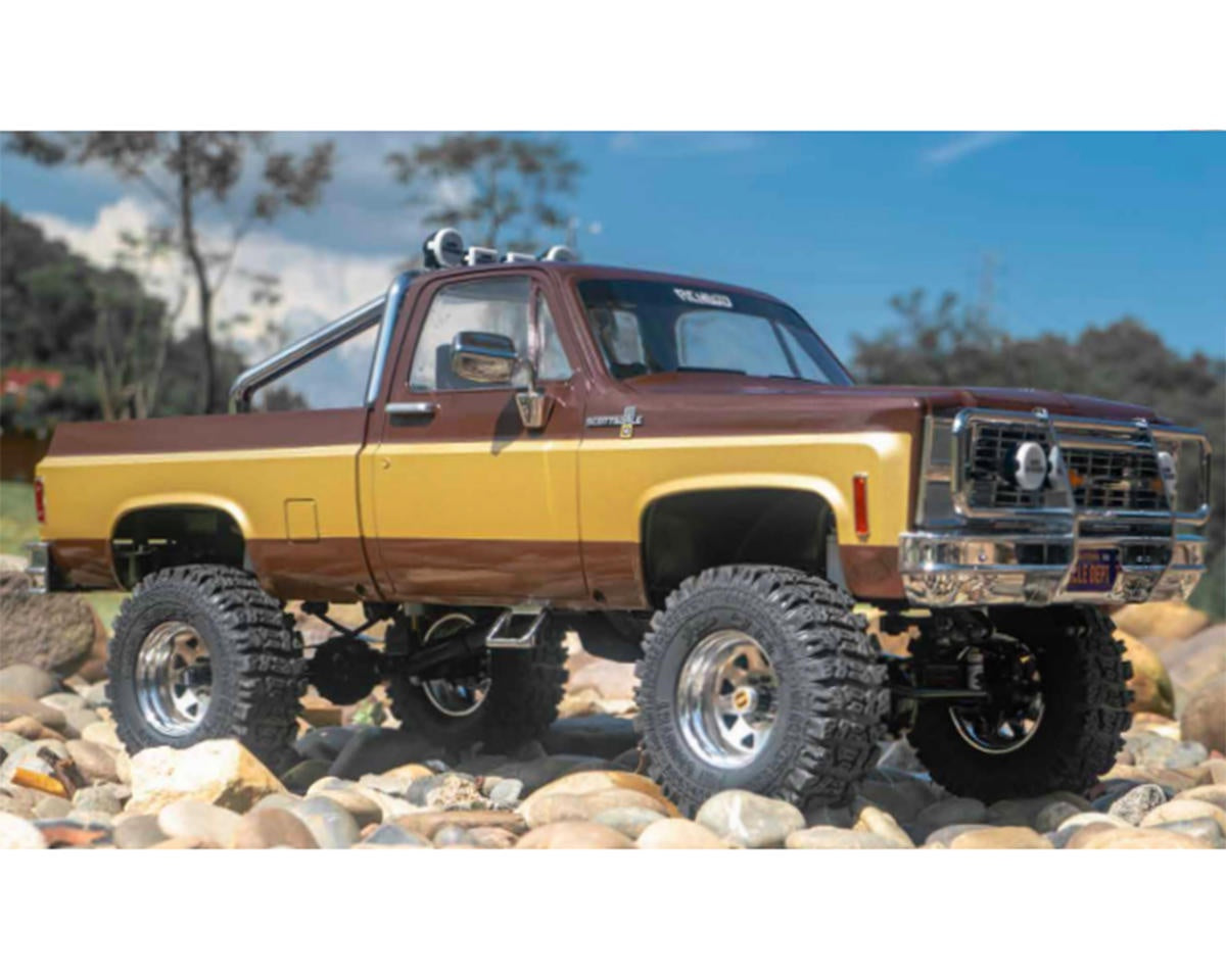 RC4ZRTR0071 Trail Finder 2 "LWB" RTR w/ Chevrolet K10 Scottsdale Hard Body Set (Scale Dept. Edition)